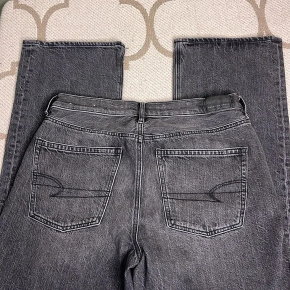 American Eagle Outfitters 90’s bootcut distressed black jeans, 8 short - Picture 3 of 13